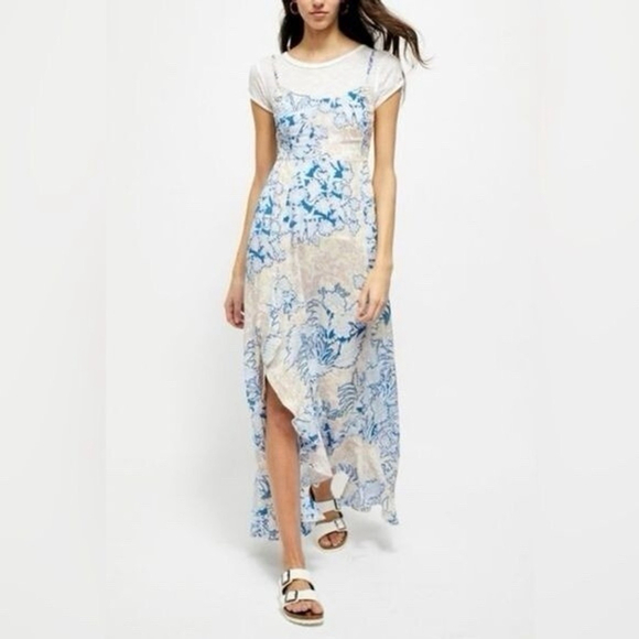 Free People Forever Yours Floral Maxi Dress M Blue Smocked Boho Fairy Vacation - Picture 4 of 14